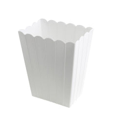 Large Plastic Scalloped Containers with Lines